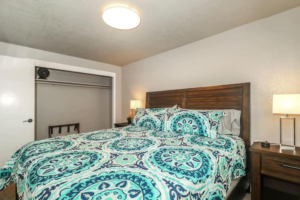 Holly Second Floor 2 King Beds Βίλα Κάνσας Σίτι Εξωτερικό φωτογραφία